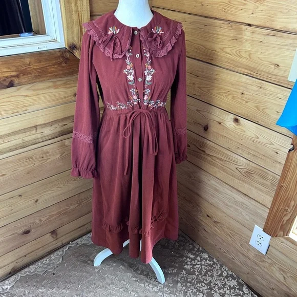 Vintage Rust Long Sleeve Maxi Dress Floral Embroidery Corduroy Lace Womens Large - Picture 2 of 10